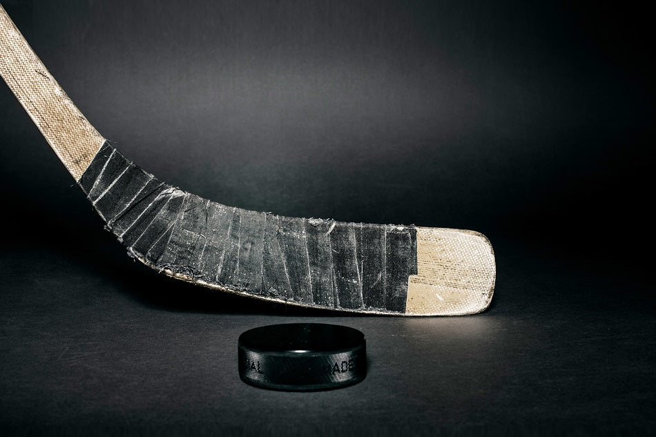 "Hockey Stick" PHOTO CHALKBOARD - Includes Chalkboard, Chalk Marker and Stand