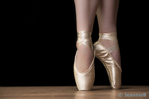 "Colour Ballet"  PHOTO CHALKBOARD  Includes Chalkboard, Chalk Marker & Stand